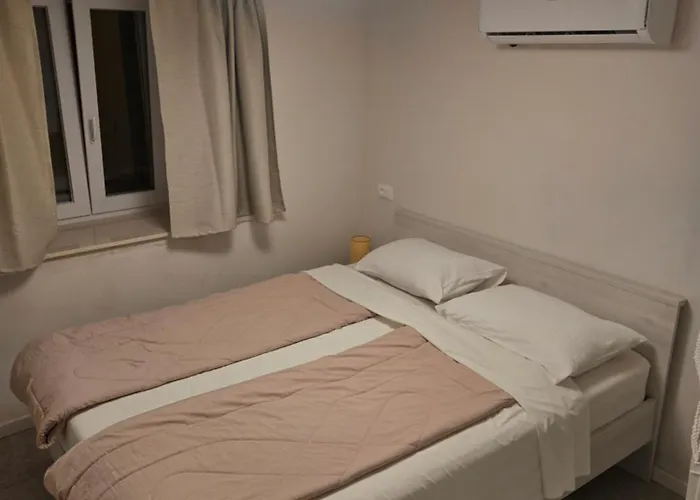 Petra Apartamento *